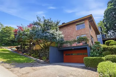 2803 S Walker Street, Seattle, WA 98144 - Photo 1
