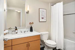 819 Virginia St, Seattle, WA 98101 - Photo 16