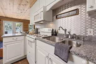 1249 Summit Lake Shore Rd NW, Olympia, WA 98502 - Photo 12