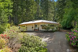 91 E Jack Pine Ln, Union, WA 98592 - Photo 2