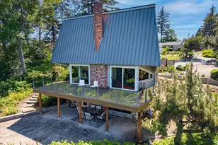 1857 Cascade View Dr, Camano Island, WA 98282 - Photo 20