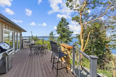715 Onamac Way, Camano Island, WA 98282 - Photo 12
