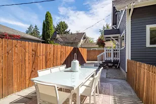 8709 14th Ave NW, Seattle, WA 98117 - Photo 28