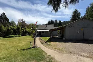 3781 W Skokomish Valley Rd, Shelton, WA 98584 - Photo 26