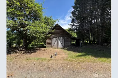 3781 W Skokomish Valley Road, Shelton, WA 98584 - Photo 8