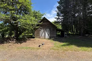 3781 W Skokomish Valley Rd, Shelton, WA 98584 - Photo 8