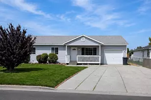 345 SE 6th Ave, Ephrata, WA 98823 - Photo 1