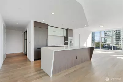 188 Bellevue Way NE #805, Bellevue, WA 98004 - Photo 4