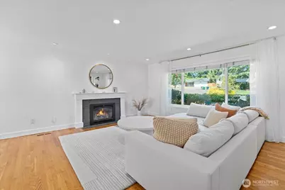 9023 NE 132nd Place, Kirkland, WA 98034 - Photo 8