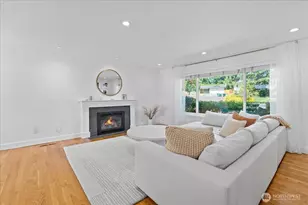 9023 NE 132nd Pl, Kirkland, WA 98034 - Photo 8