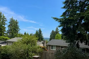 9023 NE 132nd Pl, Kirkland, WA 98034 - Photo 16