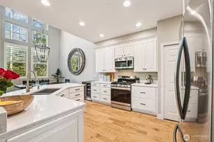 7704 Fairway Ave SE, Snoqualmie, WA 98065 - Photo 6