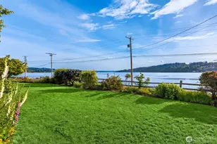 3700 Crystal Springs Dr NE, Bainbridge Island, WA 98110 - Photo 10