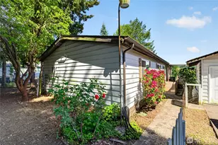 13413 Cedar Cir E, Bonney Lake, WA 98391 - Photo 38