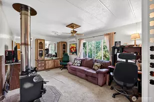 13413 Cedar Cir E, Bonney Lake, WA 98391 - Photo 14
