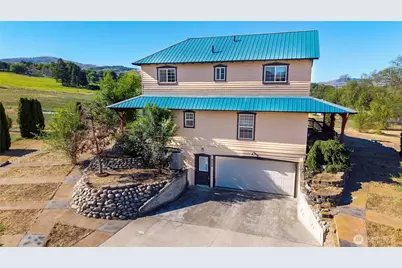 6 Orchard Loop S., Tonasket, WA 98855 - Photo 2