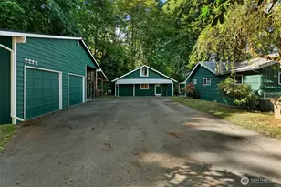 3931 Chico Way NW, Bremerton, WA 98312 - Photo 2