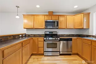 10520 Whitman Ave N, Seattle, WA 98133 - Photo 10