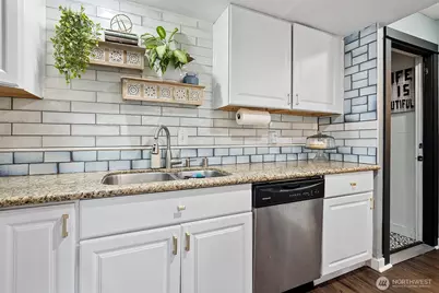 1105 N Newton Street, Tacoma, WA 98406 - Photo 22