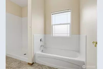 323 N Laventure Road #C, Mount Vernon, WA 98273 - Photo 16
