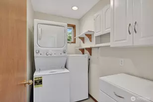 631 Giltner Ln, Edmonds, WA 98020 - Photo 24