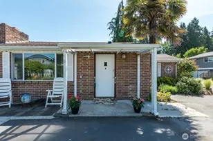 631 Giltner Ln, Edmonds, WA 98020 - Photo 38