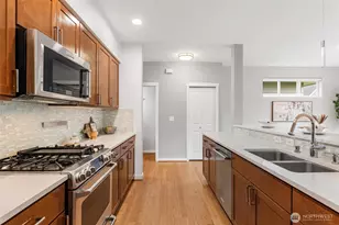 2331 NE Park Dr, Issaquah, WA 98029 - Photo 10