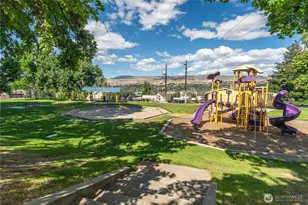 201 Pennsylvania Ave, Wenatchee, WA 98801 - Photo 30