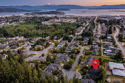 2315 22nd Street, Anacortes, WA 98221 - Photo 4