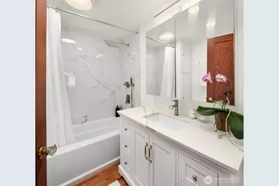 9326 California Avenue SW, Seattle, WA 98136 - Photo 22