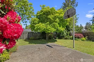 912 N 90th St, Seattle, WA 98103 - Photo 28