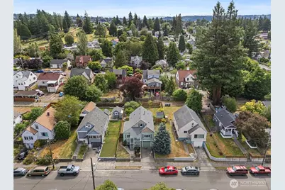 1120 N Montgomery Avenue, Bremerton, WA 98312 - Photo 4