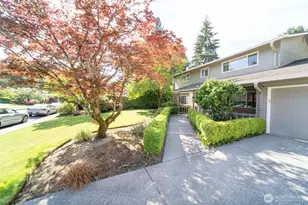 17452 NE 12th St, Bellevue, WA 98008 - Photo 2