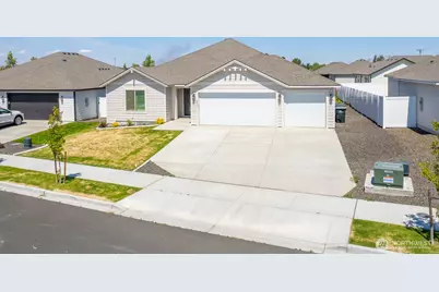 4212 W Sandy Court, Moses Lake, WA 98837 - Photo 1