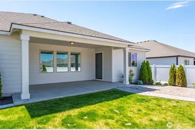 4212 W Sandy Court, Moses Lake, WA 98837 - Photo 4