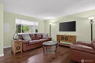 10037 NE 138th Pl, Kirkland, WA 98034 - Photo 12