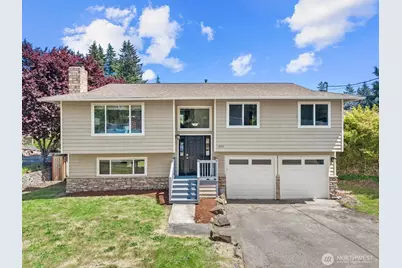 18711 64th Avenue W, Lynnwood, WA 98037 - Photo 1
