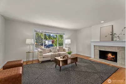 18711 64th Avenue W, Lynnwood, WA 98037 - Photo 2