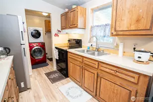670 N Duckabush Dr N, Hoodsport, WA 98548 - Photo 8