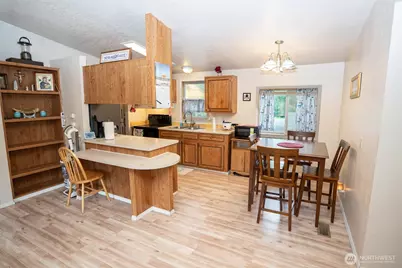 670 N Duckabush Drive N, Hoodsport, WA 98548 - Photo 14
