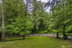 8636 NE Belle Hl Ln, Bainbridge Island, WA 98110 - Photo 36