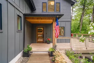 8636 NE Belle Hl Ln, Bainbridge Island, WA 98110 - Photo 30