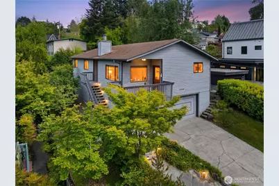 1710 30th Avenue, Seattle, WA 98122 - Photo 1
