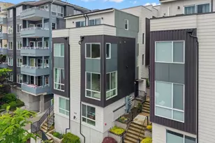 3104 SW Avalon Way, Seattle, WA 98126 - Photo 2