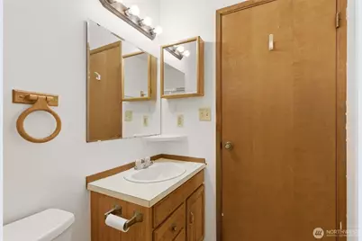 3024 NE 143rd Street #301, Seattle, WA 98125 - Photo 16