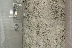 820 Blanchard St, Seattle, WA 98121 - Photo 22