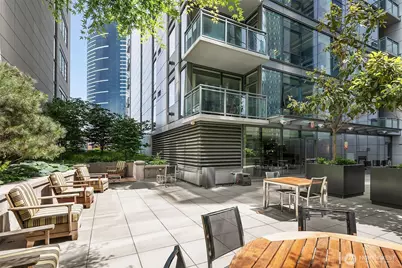 820 Blanchard Street #1605, Seattle, WA 98121 - Photo 32
