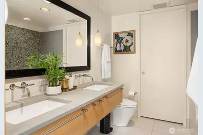 820 Blanchard Street #1605, Seattle, WA 98121 - Photo 20