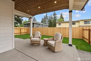 4805 238th St SW, Mountlake Terrace, WA 98043 - Photo 34