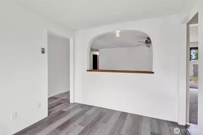 968 SW Kingma Court, Oak Harbor, WA 98277 - Photo 8